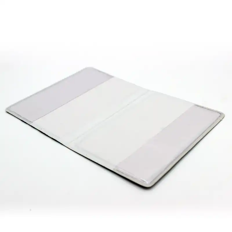 جلد شناسنامه زنانه مدل گل کد a560