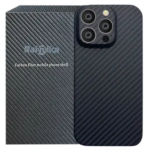 کاور رینیکا مدل Carbon Fiber مناسب برای گوشی موبایل اپل Iphone 16 Pro Max