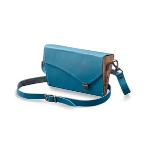 کیف رودوشی چرمی مدل نوئل