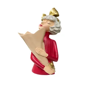 گلدان دکوری مدل دختر گلدان بدست