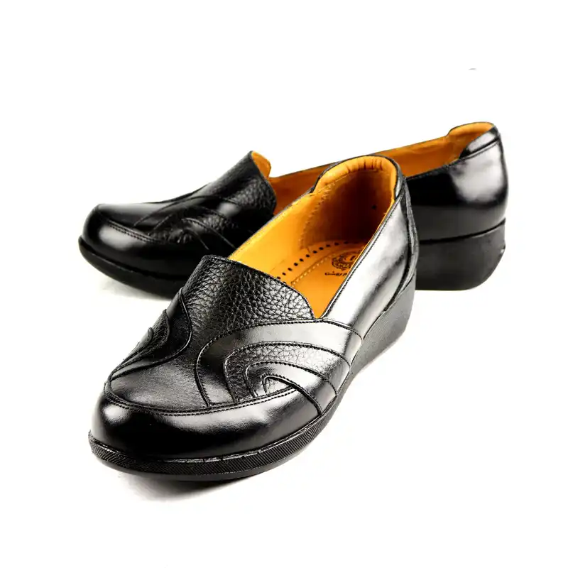 کفش طبی زنانه روشن مدل M100 کد 01