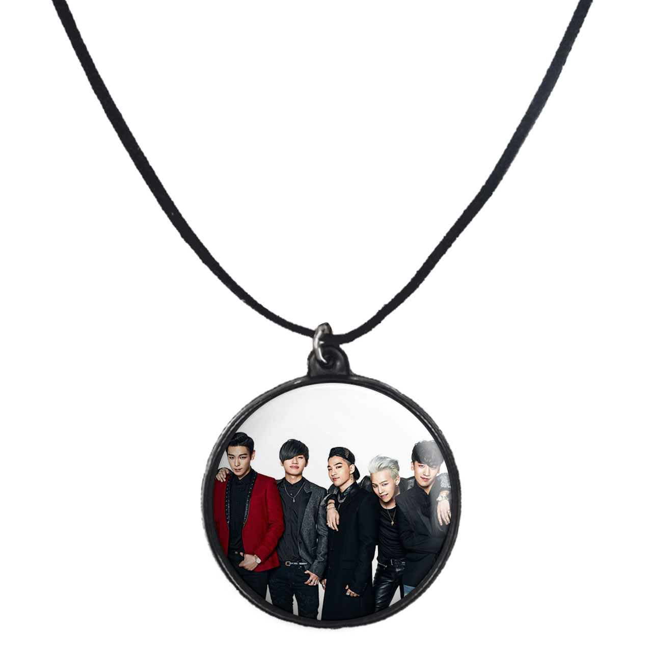 گردنبند پرمانه طرح گروه موسیقی بیگ بنگ BIG BANG کد pmb.15257 مدل دو طرفه