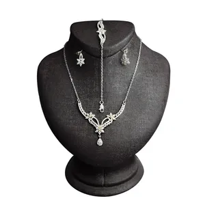 نیم ست نقره زنانه مدل A1026