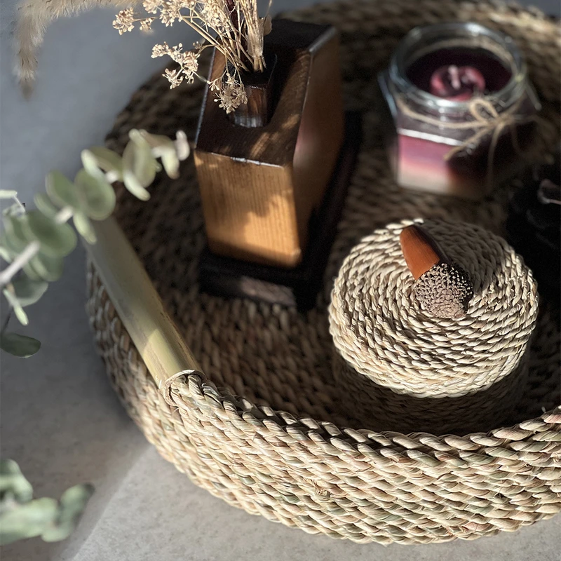 عکس شماره 8 : سینی حصیری مدل خوتکا