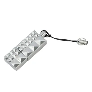 فلش مموری مدل دوپونت ظرفیت 16 گیگابایت