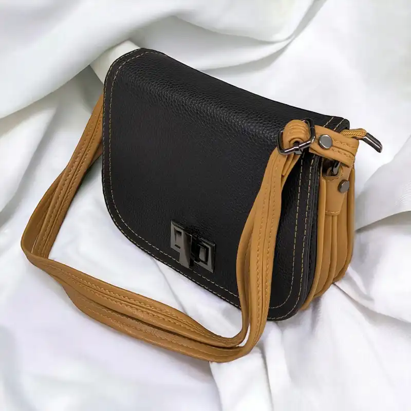 کیف دوشی زنانه مدل Bs09