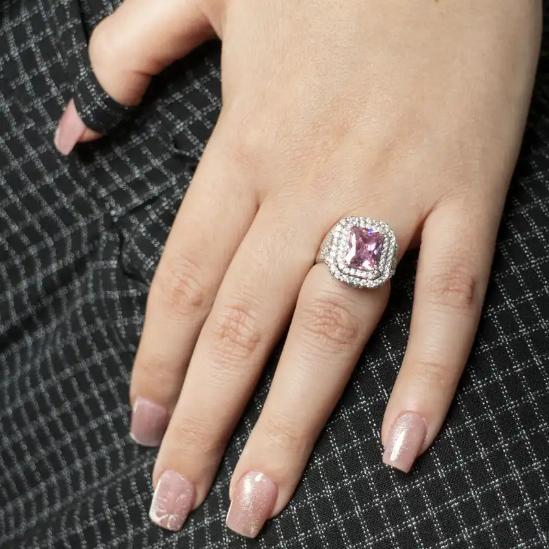 انگشتر نقره زنانه مدل کوارتز AMT-R166