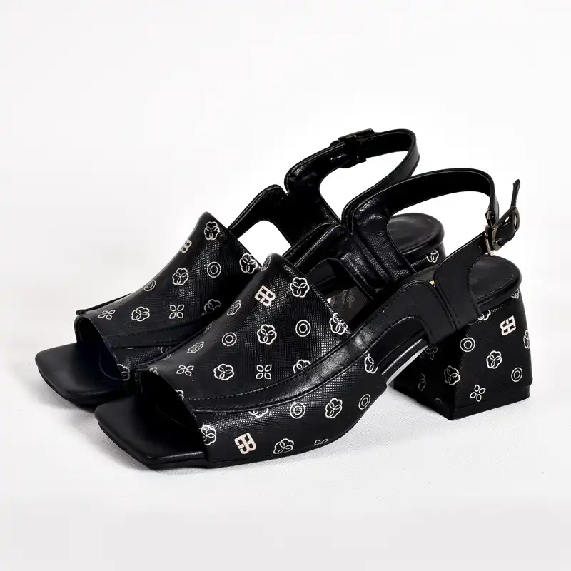 صندل زنانه تین بانی مدل صرافینا 01