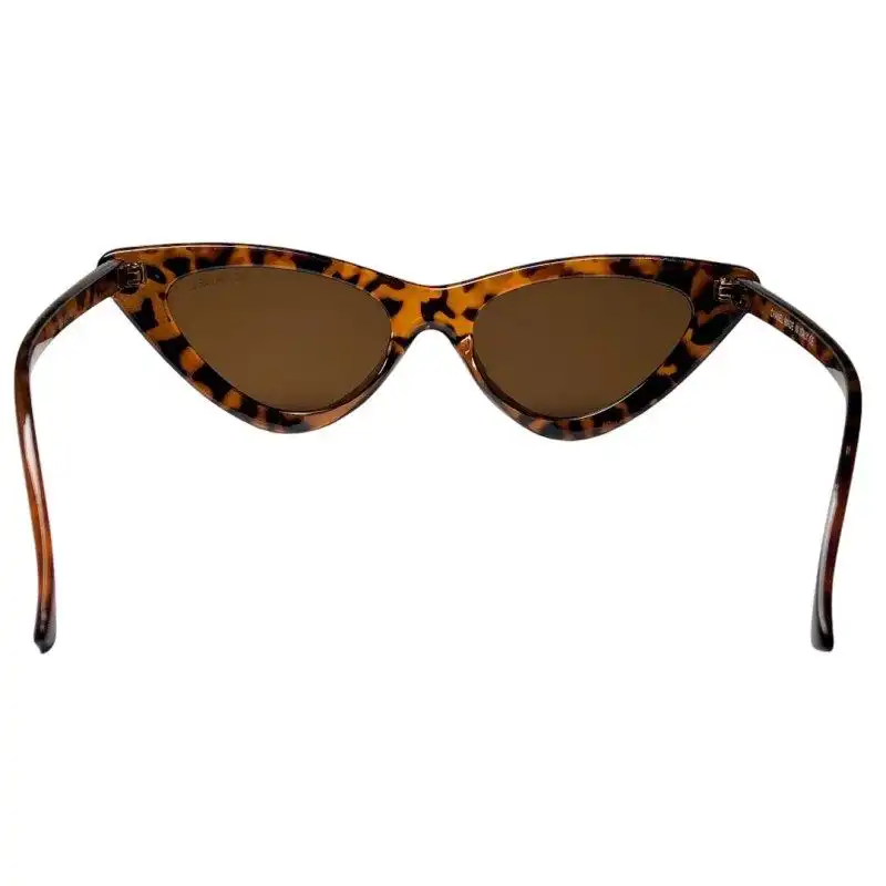 عینک آفتابی زنانه  مدل گربه ای پلنگی کد B010