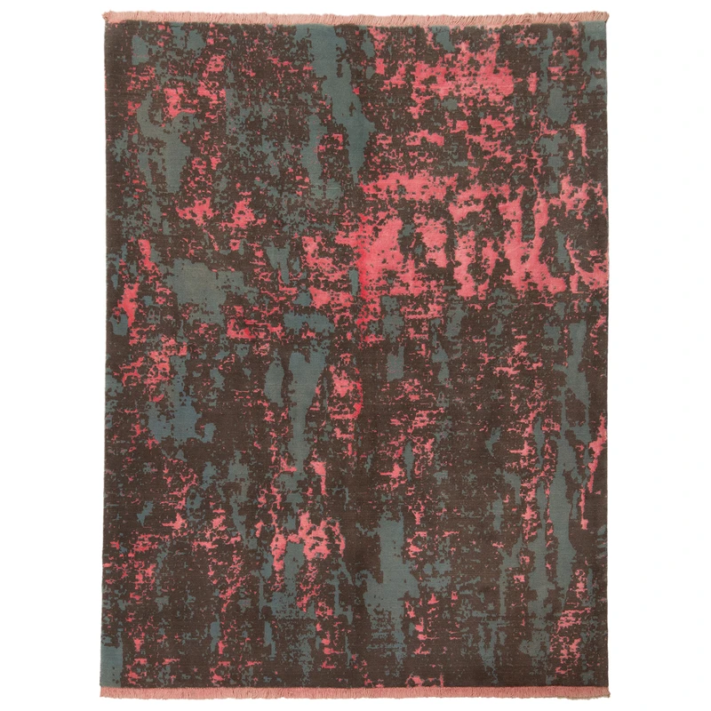 فرش ماشینی 700 شانه زمینه آبی حاشیه سرخابی مدل مدرن الیاف پشم طبیعی ASH100628