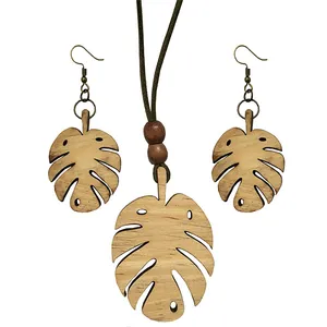 نیم ست زنانه طرح برگ انجیر کد 30 