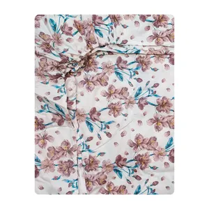 ملحفه آدنو مدل زنبق کد IR121 دونفره سایز 140x200 سانتی متر
