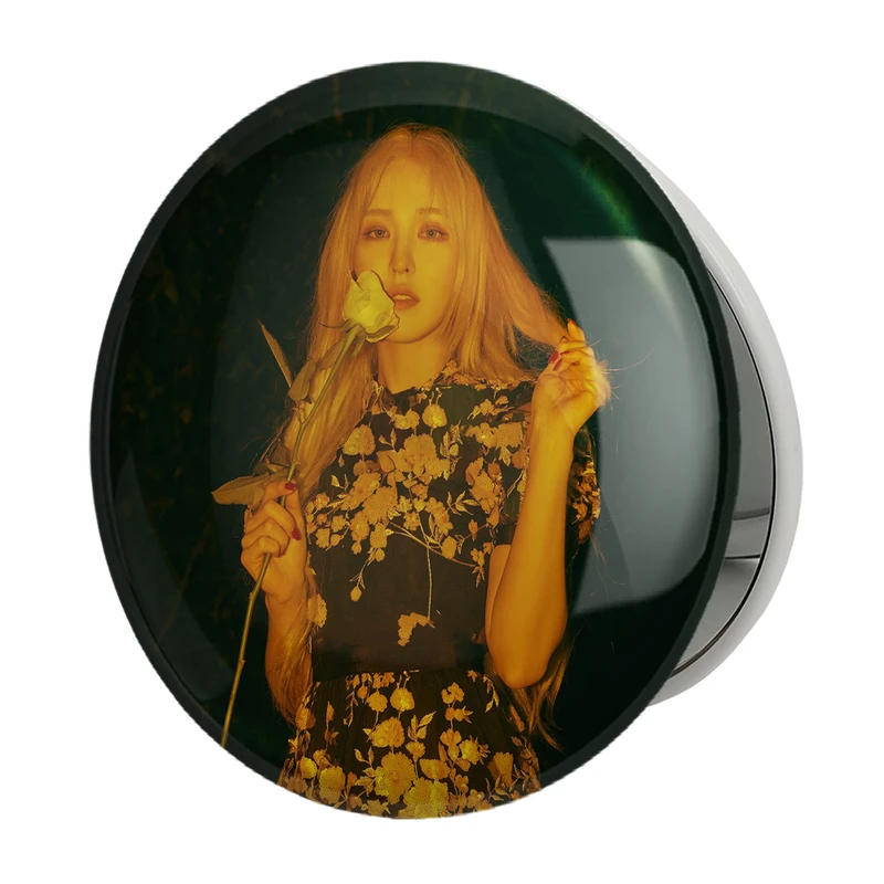 آینه جیبی خندالو طرح وندی گروه رد ولوت Red Velvet مدل تاشو کد 19678 