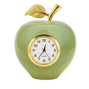 ساعت رومیزی عقربه‌ای مدل سیب