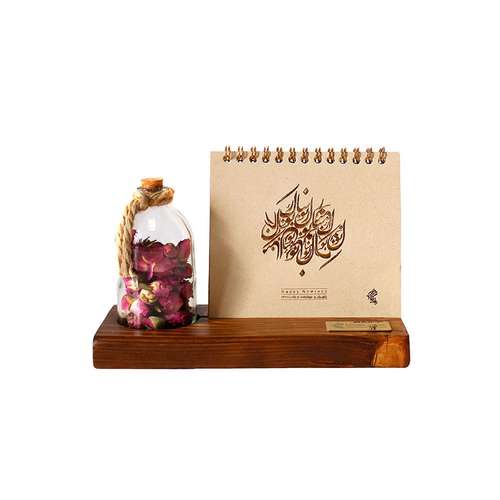 تقویم رومیزی سال 1401 پدیده نقش مدل گل سرخ سال نو 