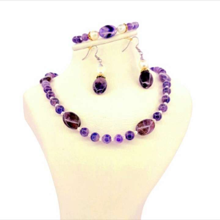 نیم ست زنانه مدل آماتیسیت