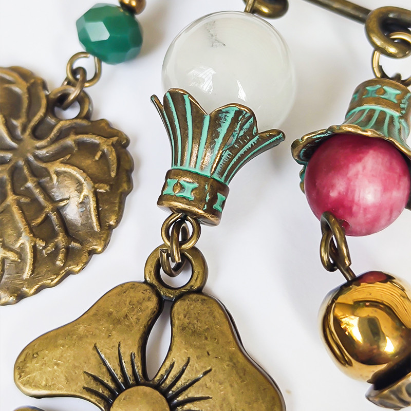 سنجاق سینه زنانه مدل ترکیه سنجاق سینه زنانه مدل ترکیه