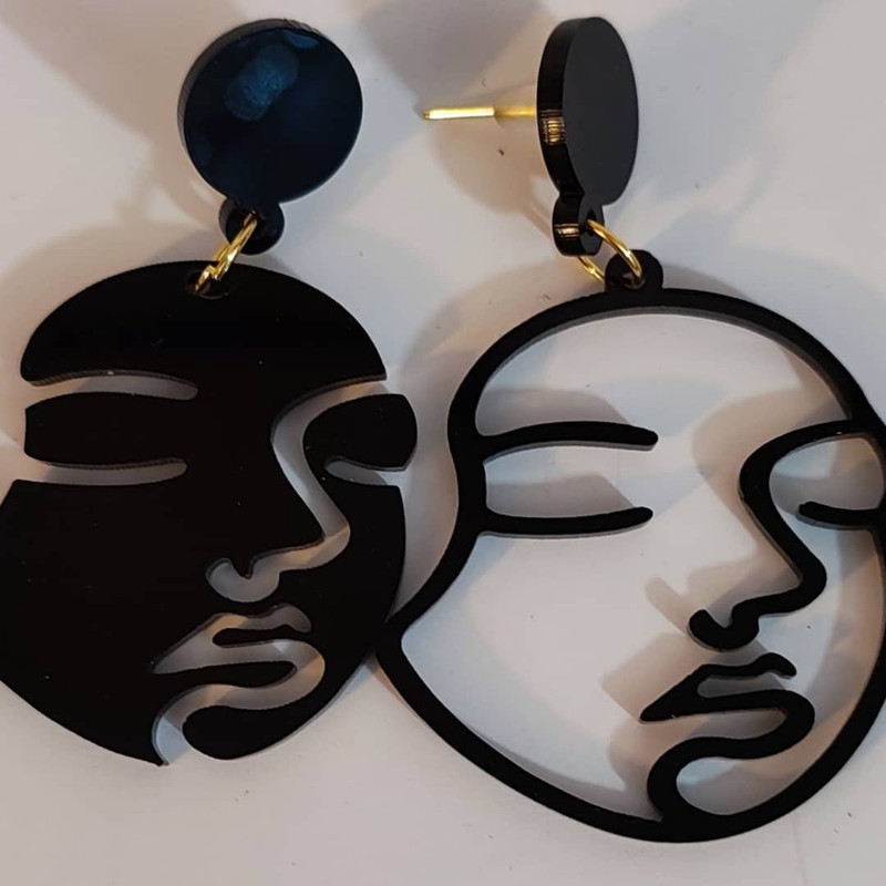 گوشواره زنانه مستر راد مدل دو چهره