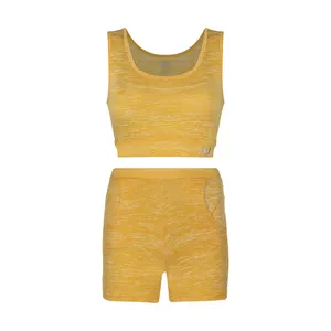 ست تاپ و شلوارک ورزشی زنانه پاتیک مدل کلاسیک 18838