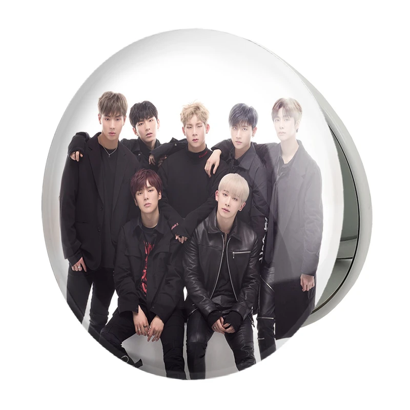 آینه جیبی خندالو طرح گروه مانستا اکس Monsta X مدل تاشو کد 21202 