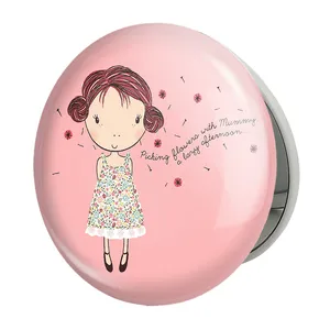 آینه جیبی خندالو طرح دخترونه مدل تاشو کد 6074 