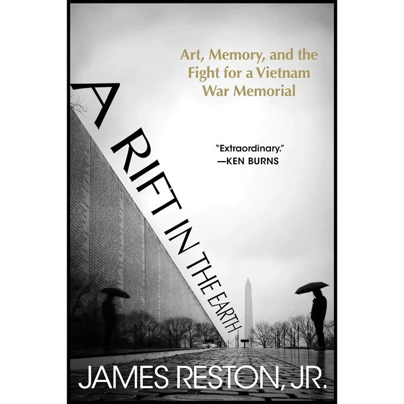 کتاب A Rift in the Earth اثر James Reston انتشارات Arcade