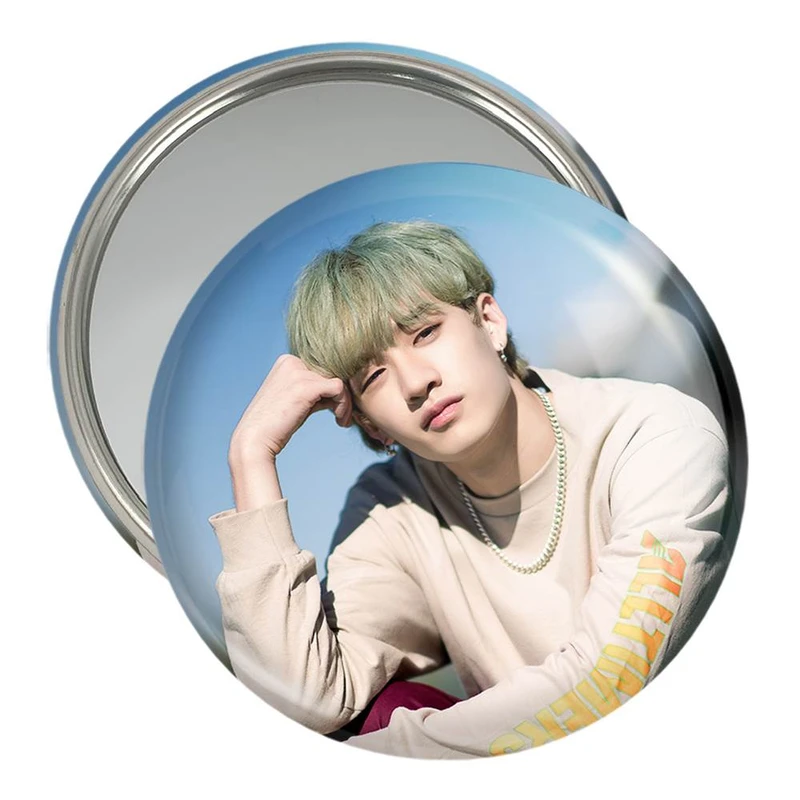 آینه جیبی خندالو مدل بنگ چان گروه استری کیدز Stray Kids  کد 11852