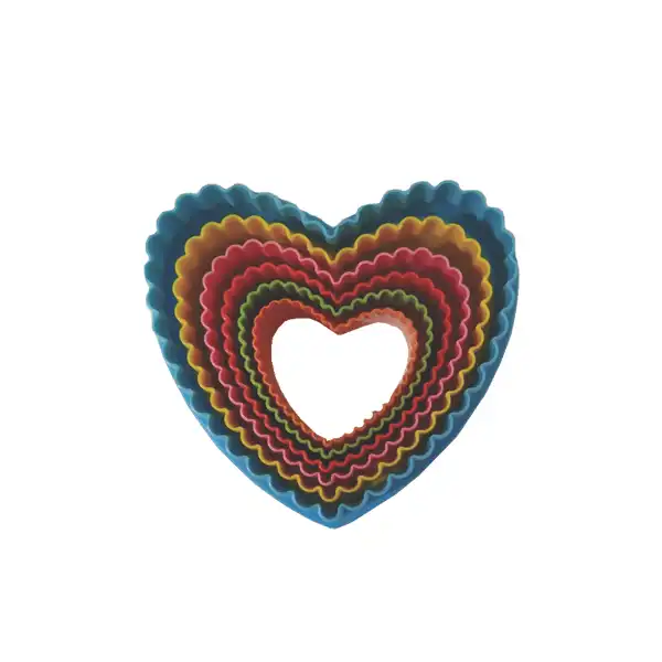 تیغ برش فوندانت مدل رنگی قلب مجموعه 6 عددی