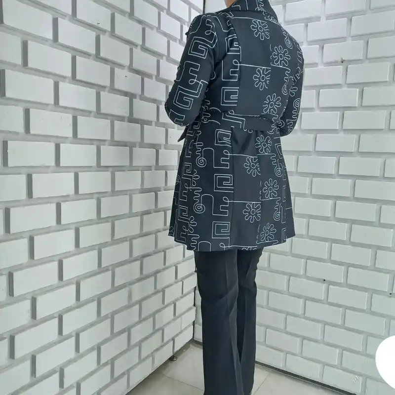 مانتو زنانه مدل 812 رنگ مشکی