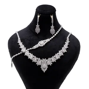 نیم ست نقره زنانه مدل GTA-307