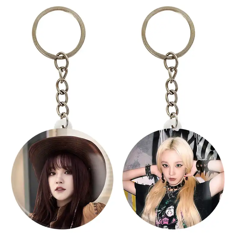 جاکلیدی خندالو مدل یوکی گروه جی آیدل GIdle کد 1951019515 مجموعه 2 عددی