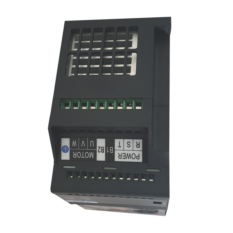کنترل دور موتور پاور درایو مدل A720-2R2-43A کنترل دور موتور پاور درایو مدل A720-2R2-43A