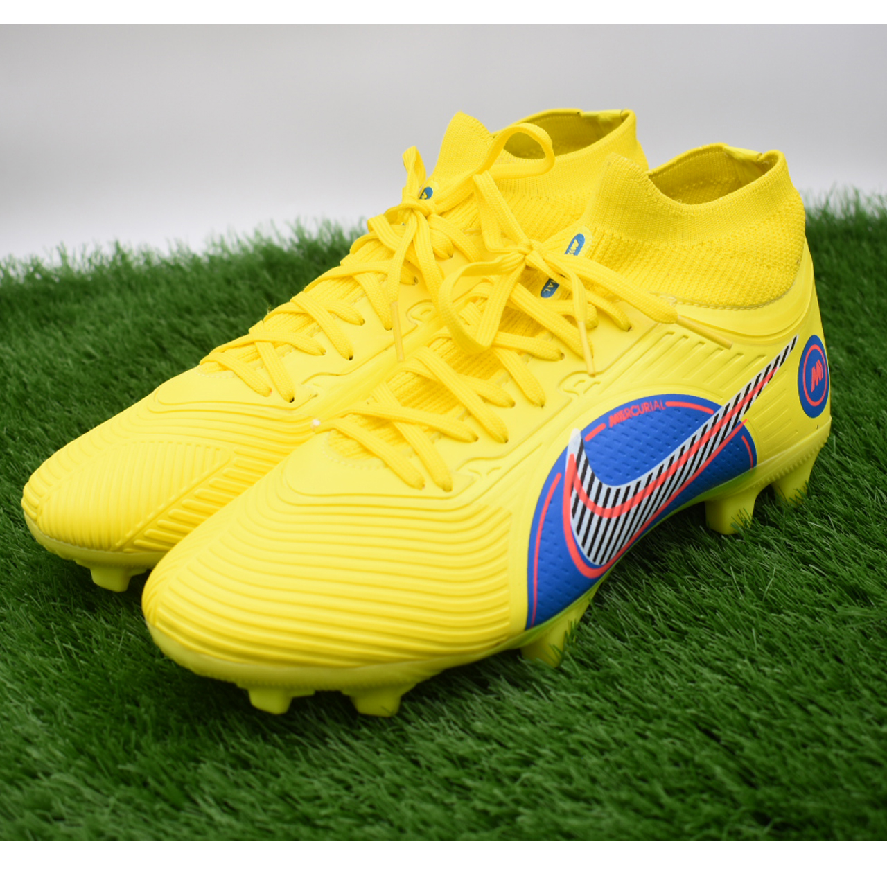 کفش فوتبال مردانه مدل استوک دار ساقدار C-7445