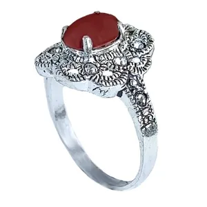 انگشتر نقره زنانه مدل عقیق یمنی YW4185