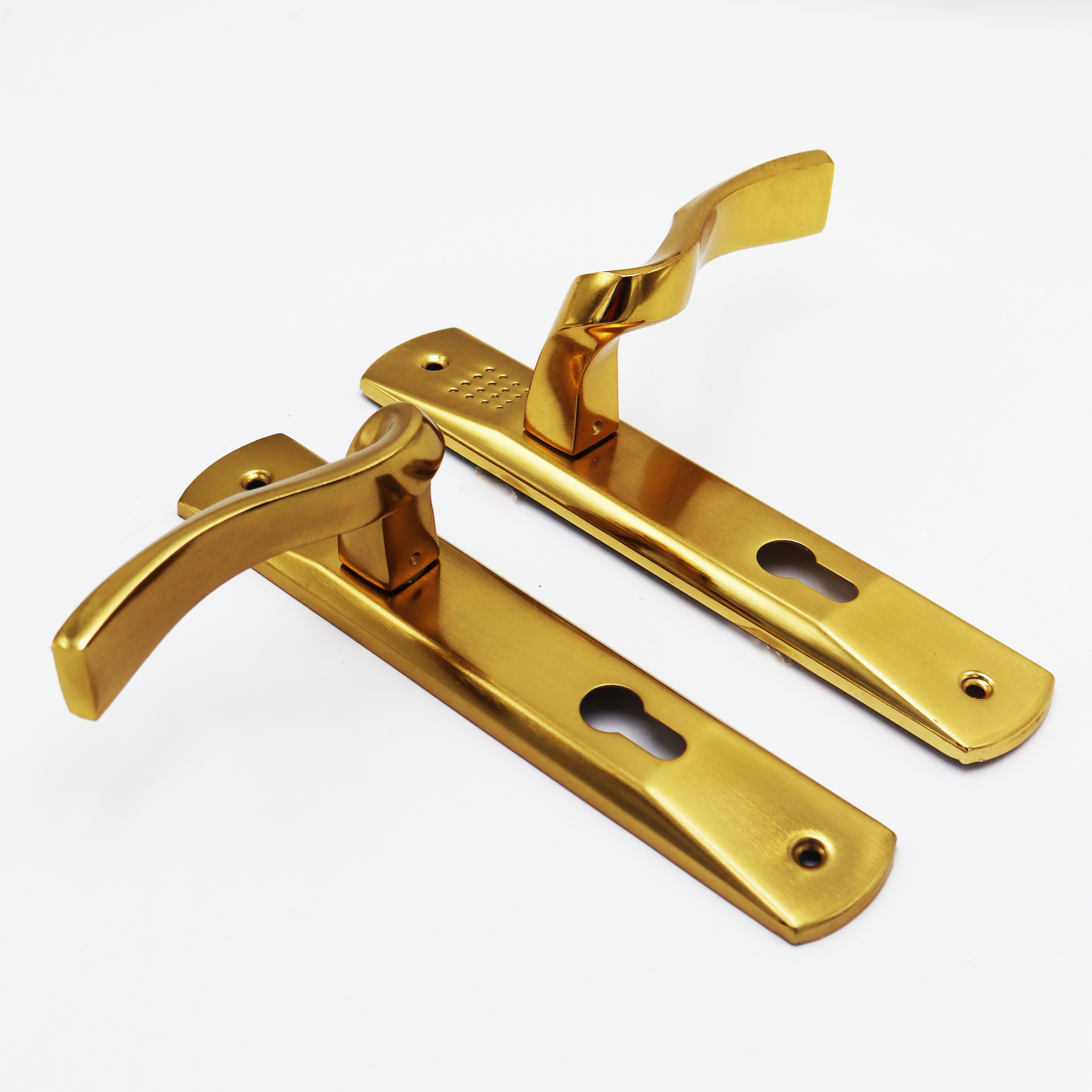 دستگیره در تانوس مدل YP-SOICHI-RANGI مجموعه 2 عددی دستگیره در تانوس مدل YP-SOICHI-RANGI مجموعه 2 عددی