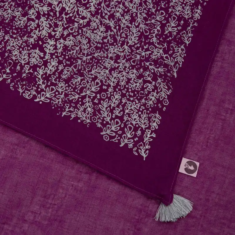 روسری زنانه گدار مدل طراوت