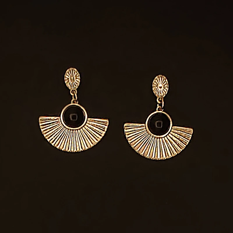 گوشواره زنانه اکسسورایز مدل مصری کد 024