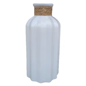 گلدان دکوری مدل دلتا کنفی کد BAH45