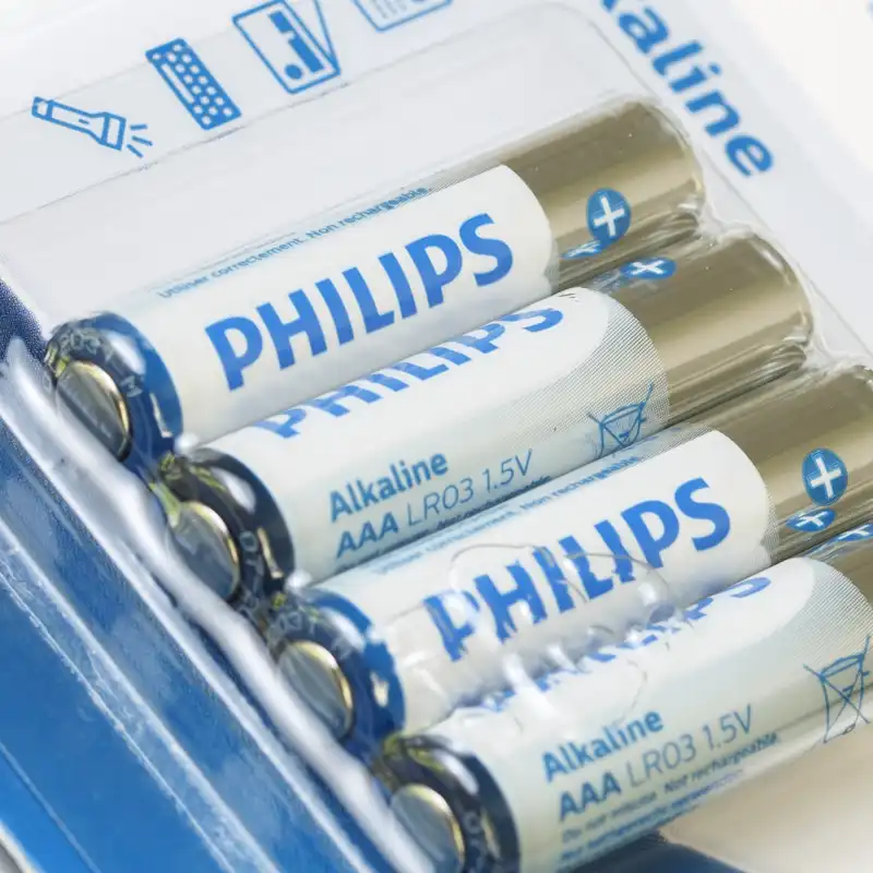باتری نیم قلمی فیلیپس مدل آلکالاین LR03A4B/40 بسته چهار عددی