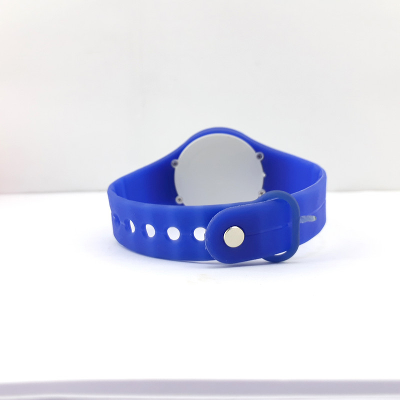 ساعت مچی دیجیتال بچگانه مدل فضایی  کد abi1