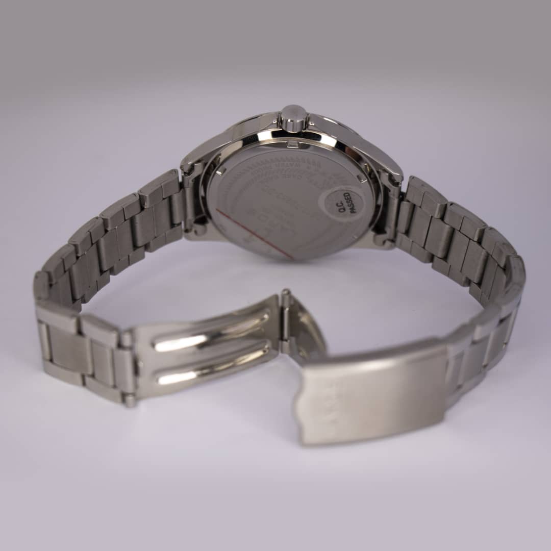 قیمت                                      ساعت مچی عقربه‌ای مردانه لاروس مدل 0517-79953