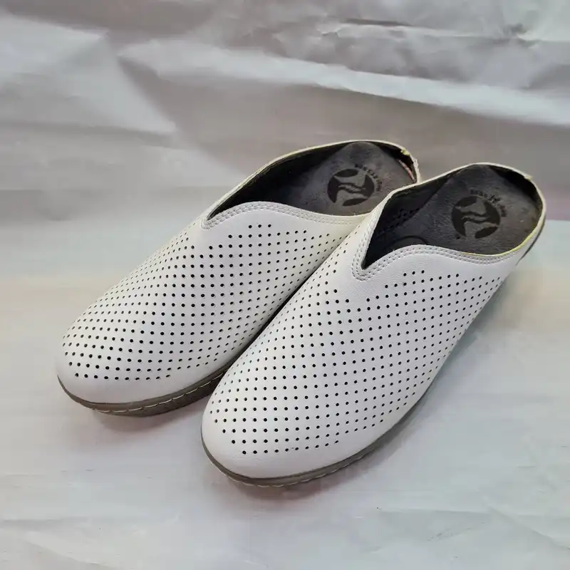 صندل زنانه مدل دنیا