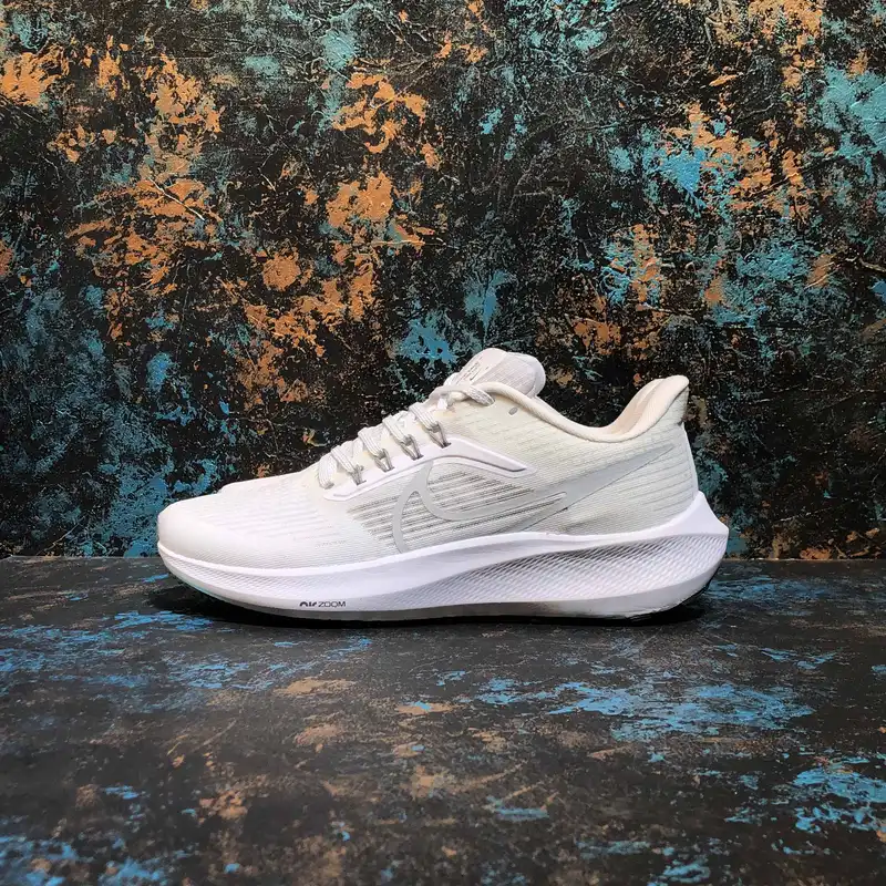 کفش مخصوص دویدن مدل  AIR ZOOM PEGASUS 39 WHGRY-100010027
