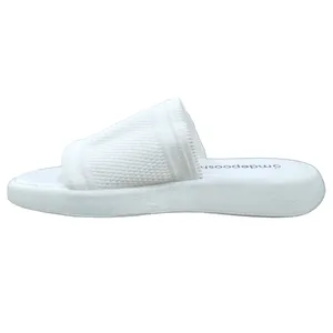 دمپایی زنانه مدل سونیا رنگ سفید