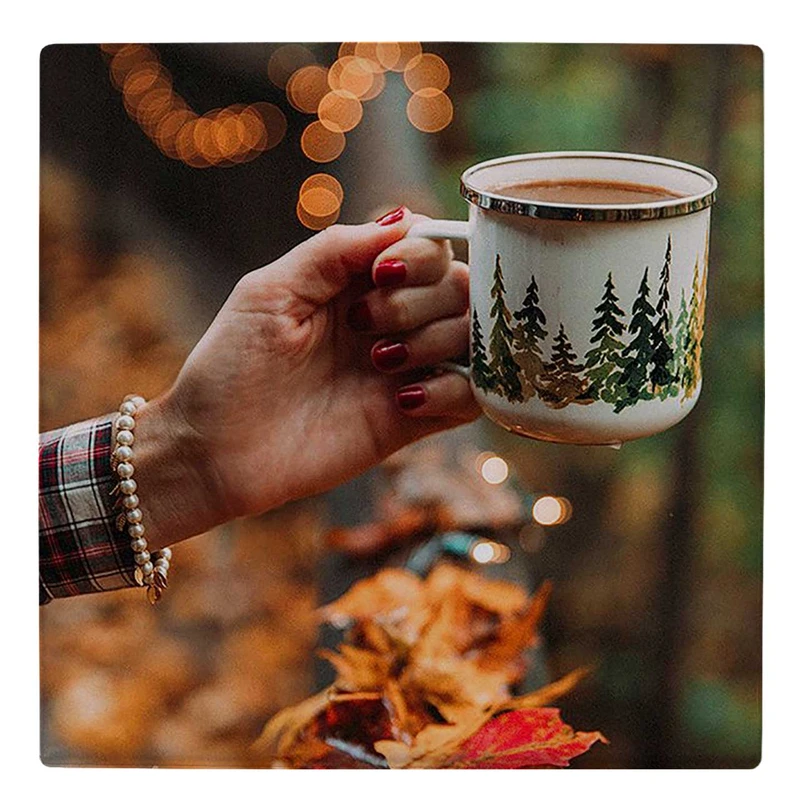 زیر لیوانی  طرح لیوان کاپوچینو و برگ های پاییزی کد    5352769_3907