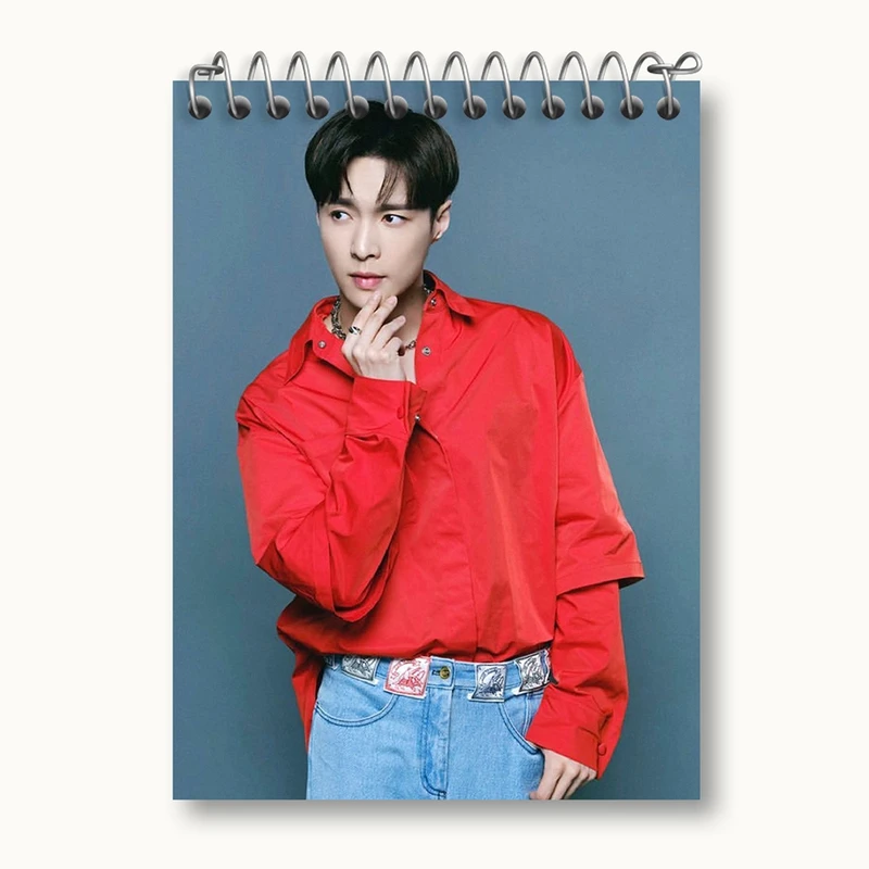 دفتر یادداشت 50 برگ خندالو مدل لی گروه اکسو EXO کد 13438