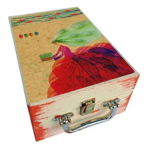  جعبه هدیه چوبی مدل چمدان بهاری کد WS601