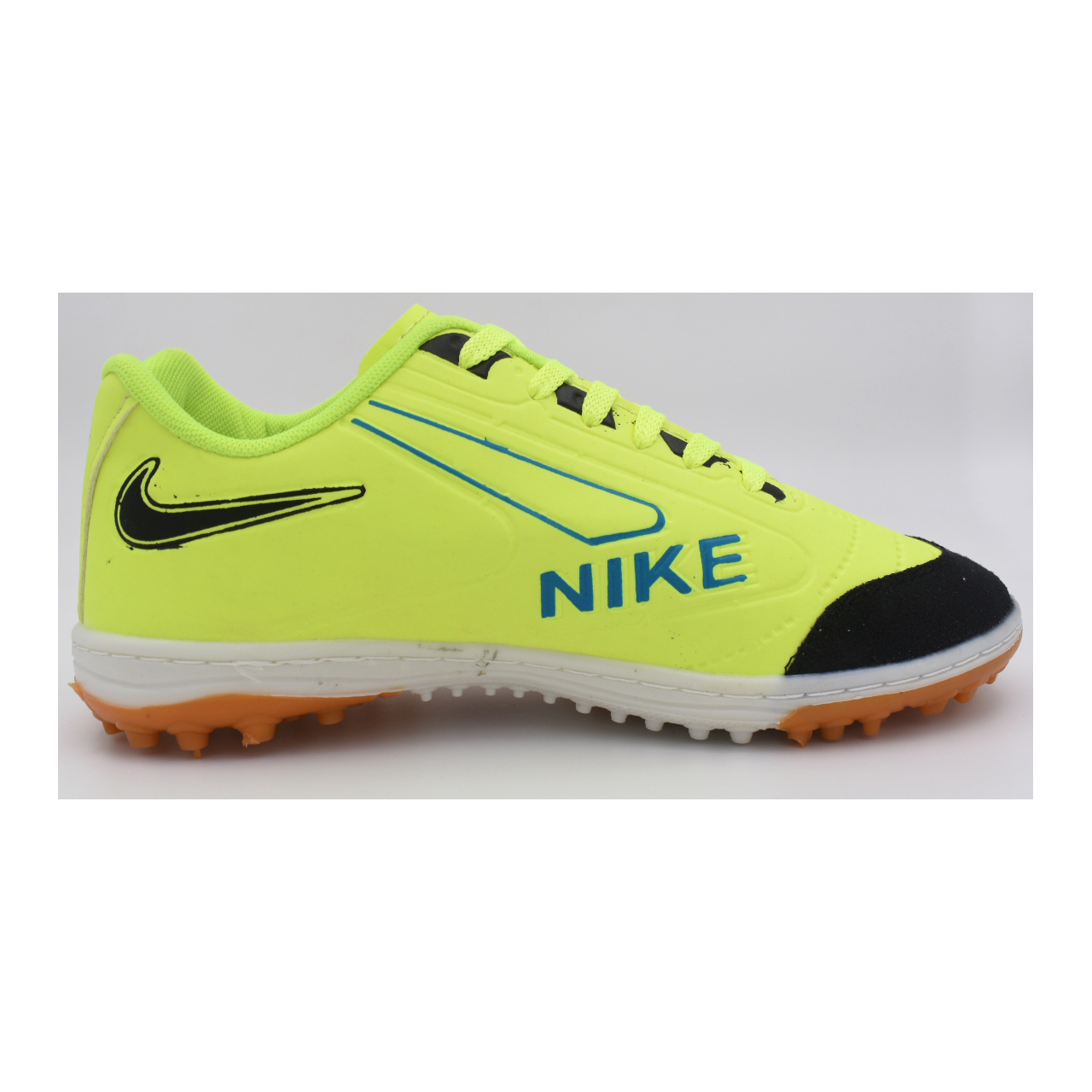 کفش فوتبال مردانه مدل 03 کد C-7335