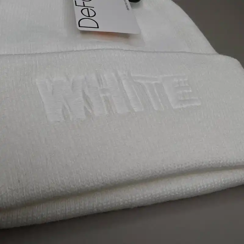 کلاه بافتنی دفکتو مدل WHT