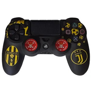 محافظ دسته پلی استیشن 4 طرح یونتوس مدل JUVENTUS PS4228 به همراه روکش آنالوگ